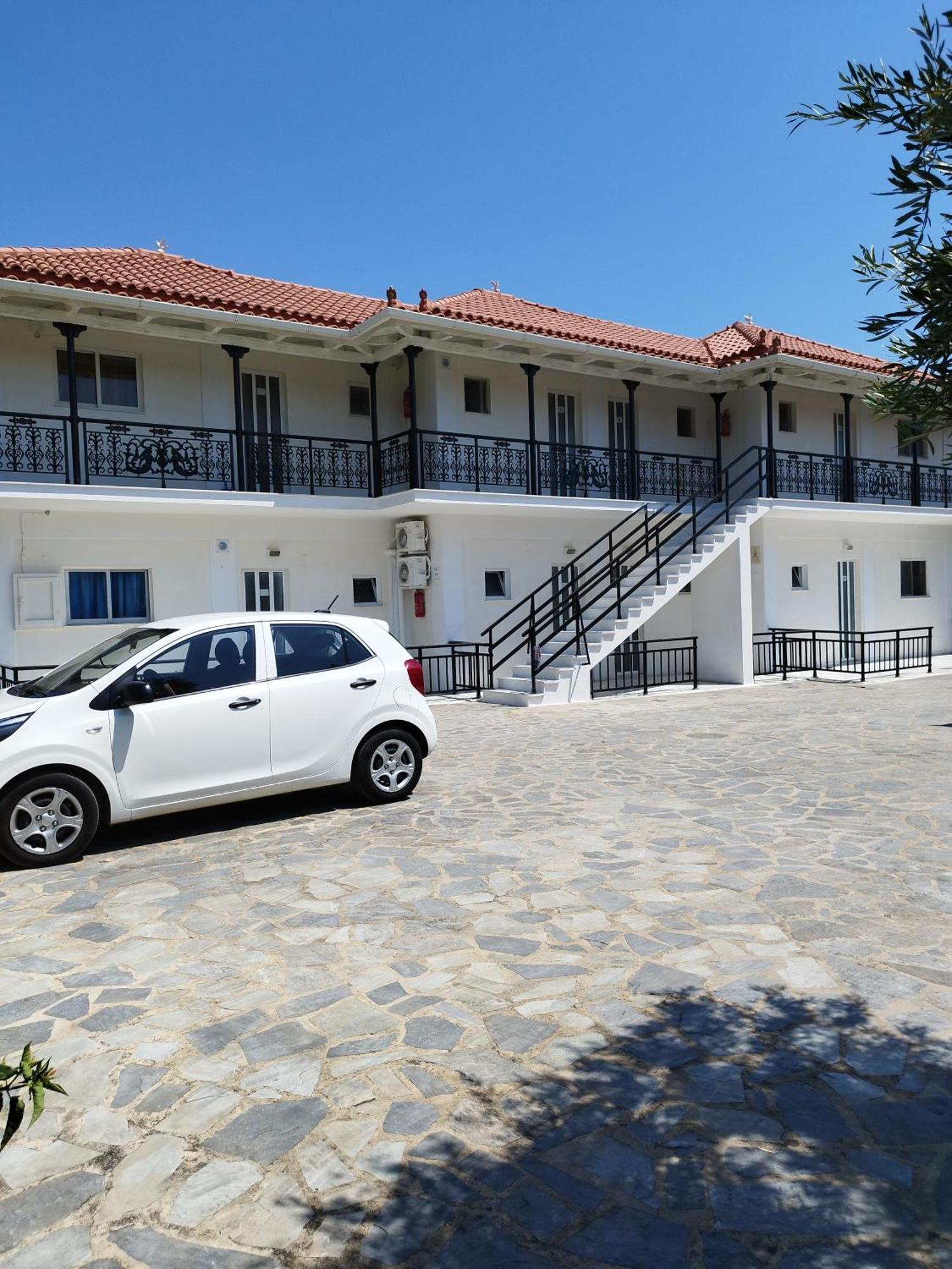 Villa Agia Aikaterini Amoudi Extérieur photo