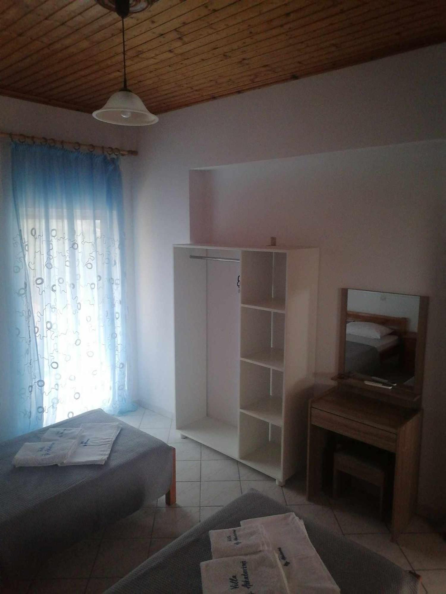 Villa Agia Aikaterini Amoudi Extérieur photo